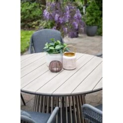 Trinxa Ronde Tuintafel Ø148 Cm. - Lichtgrijs 19 Trinxa Ronde Tuintafel Ø148 Cm. - Lichtgrijs -Geselecteerde Tuinmeubelwinkel 085795b6df7b4ae5af721d45f6de9be4