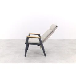 VDG Solaro Verstelbare Dining Tuinstoel - Light Rope / Teak Arm 27 VDG Solaro Verstelbare Dining Tuinstoel - Light Rope / Teak Arm -Geselecteerde Tuinmeubelwinkel 1d8e8eb23e294e7782b6f052ec182cc7