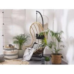 Beliani Hangstoel PINETO - Beige Pe Rotan 8 Beliani Hangstoel PINETO - Beige Pe Rotan -Geselecteerde Tuinmeubelwinkel 32f059d04cf04bd3805d21b456473168