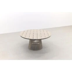 Trinxa Ronde Tuintafel Ø148 Cm. - Lichtgrijs 16 Trinxa Ronde Tuintafel Ø148 Cm. - Lichtgrijs -Geselecteerde Tuinmeubelwinkel 6be94b8fff264cc0bc78505459b39108