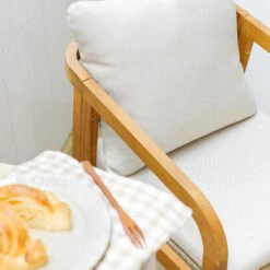 Set Van 2 Stoelen Voor Binnen En Buiten Van Massief Hout Beige Stof -Geselecteerde Tuinmeubelwinkel 73f9d7b760434743b8eae844987792ec