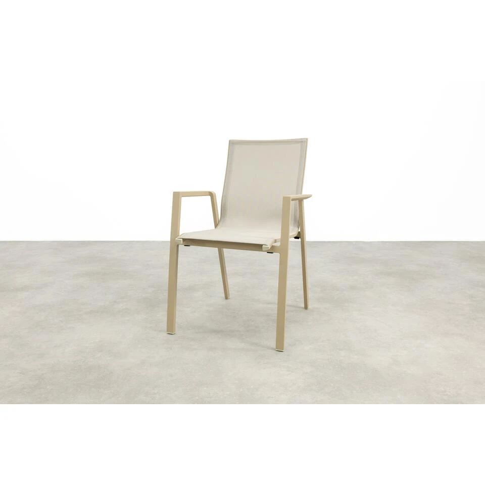 VDG Atmos Stapelbare Tuinstoel - Latte 4 VDG Atmos Stapelbare Tuinstoel - Latte - Afbeelding 2