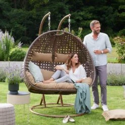 Merkloos HOME DELUXE Hangstoel TWIN Bruin Met Regenhoes 14 Merkloos HOME DELUXE Hangstoel TWIN Bruin Met Regenhoes -Geselecteerde Tuinmeubelwinkel bcaed8a449b94df5a5221f10d4bf98b1