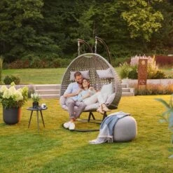 Merkloos HOME DELUXE Hangstoel TWIN Grijs Met Regenhoes -Geselecteerde Tuinmeubelwinkel dcc8975fa8c34623bf1ff2c1e9f2756d 1