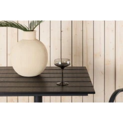 Fjôrd Bistrotafel Zwart Hout - 70x70x75cm - Colorado -Geselecteerde Tuinmeubelwinkel de2be4fd9a284e1986c879f421ef8708