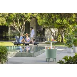 Keter Coolbar Partytafel - 49.5x49.5x57cm - Groen 12 Keter Coolbar Partytafel - 49.5x49.5x57cm - Groen -Geselecteerde Tuinmeubelwinkel e28fffda38fc4b3d862f980af71d1c7d